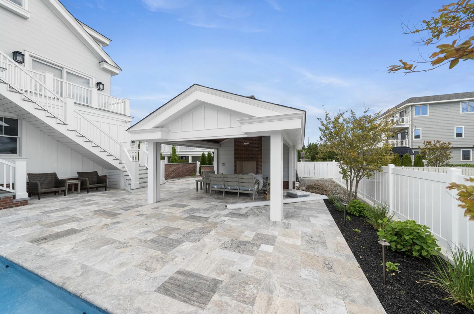 安住屋 213 64th Street | Avalon, NJ | Long & Foster Vacation Rentals